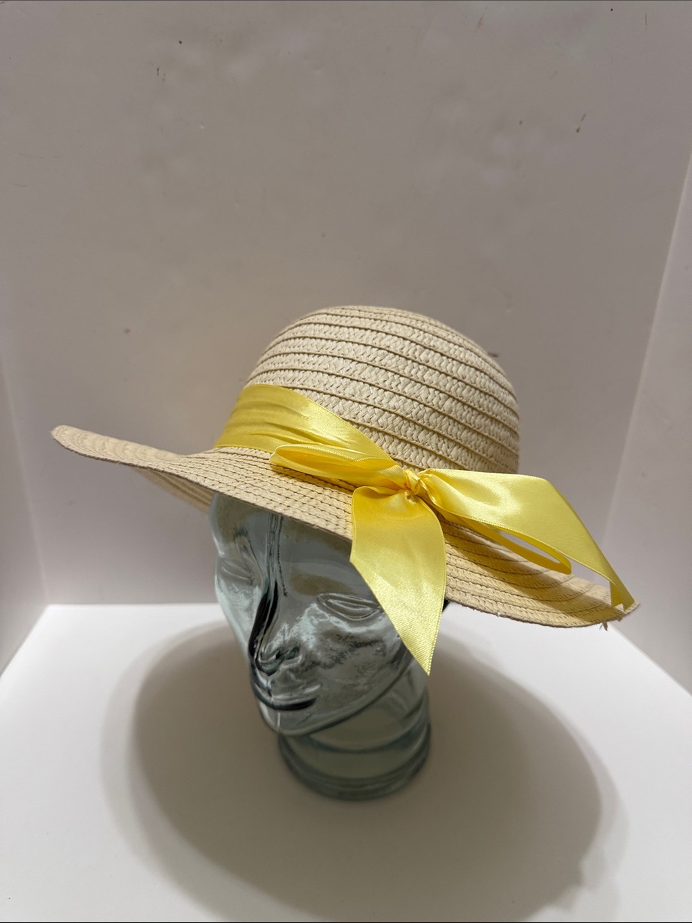 btween Cream Straw Hat with Yellow Ribbon Bow